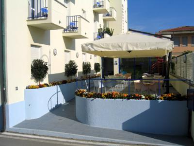 HOTEL NINA